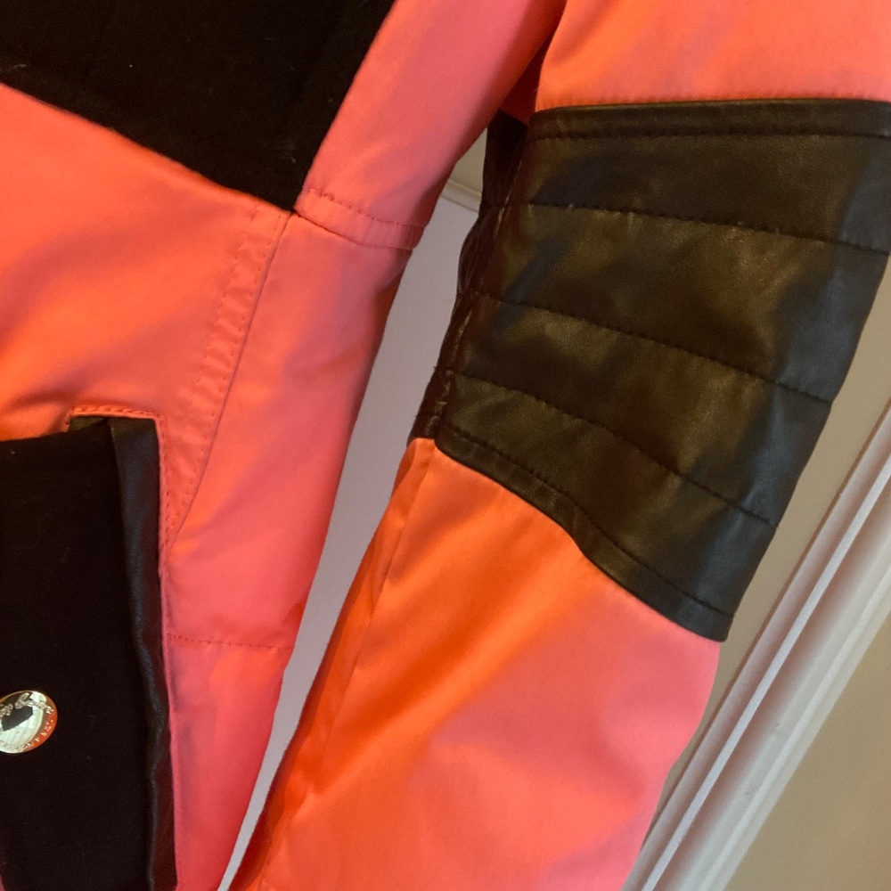 JUICY COUTURE Jacket !! - Picture 3 of 15